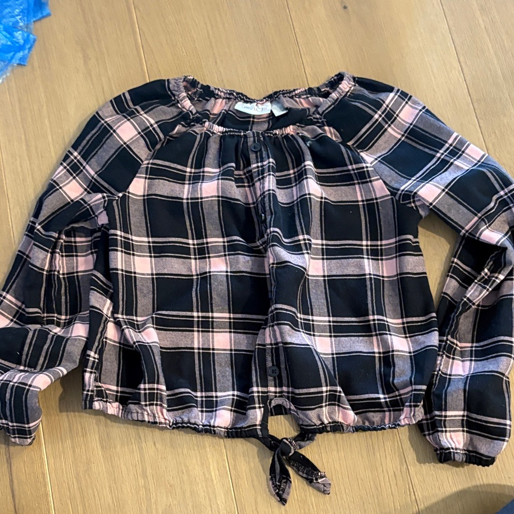 The Children’s Place Plaid Long Sleeve Top with Tie Hem